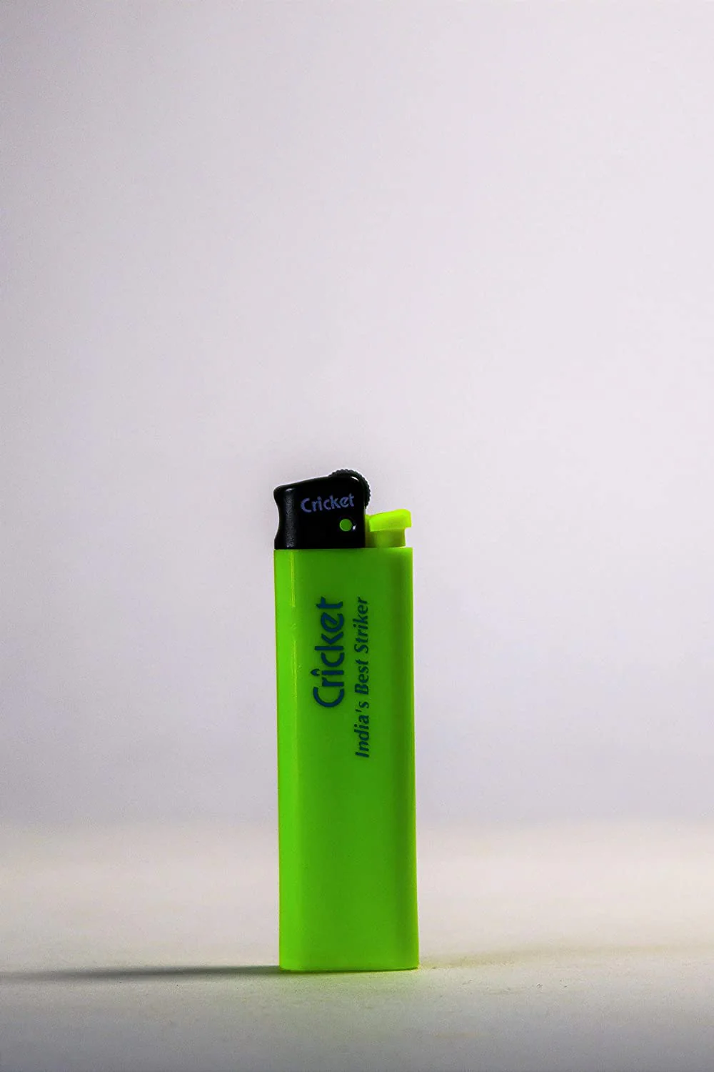 Cricket Lighter Fluo (Pack of 5pcs) - Image 3