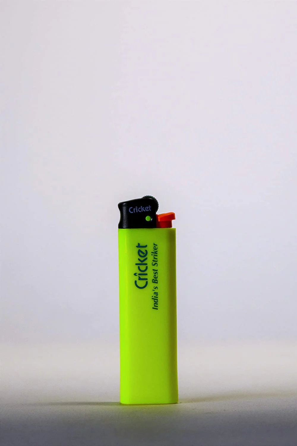 Cricket Lighter Fluo (Pack of 5pcs) - Image 5